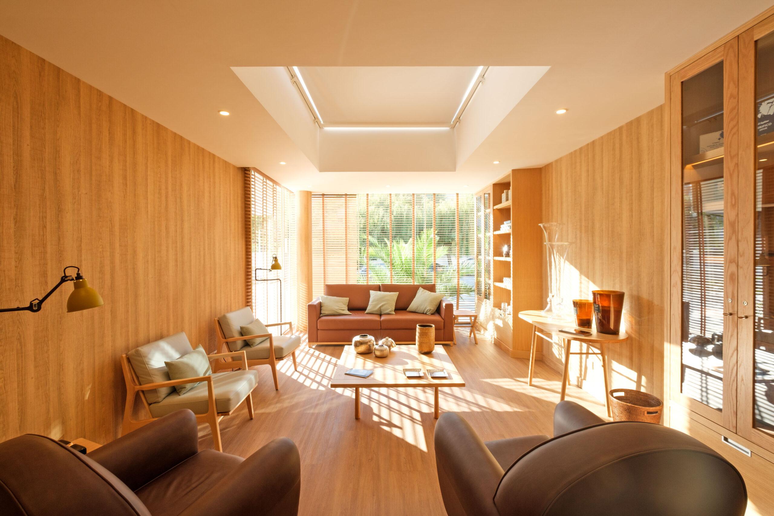 La Maison Younan About